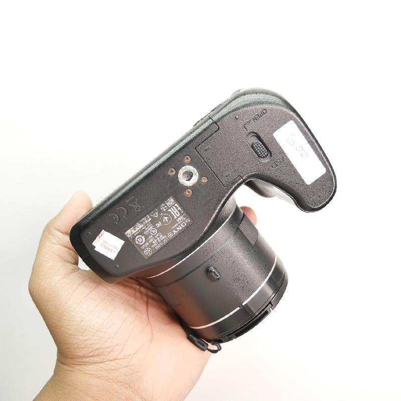 Foto SONY DSC-H300 HITAM LENGKAP kode 7220 ke-7