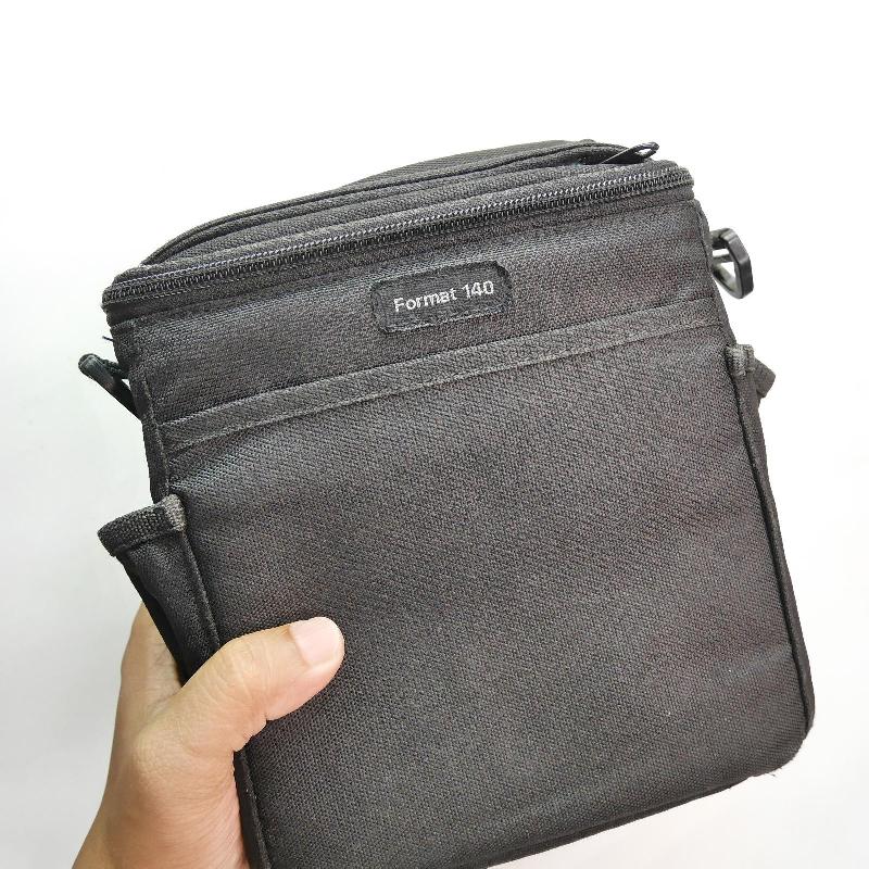 Foto TAS LOWEPRO FORMAT 140 ke-3