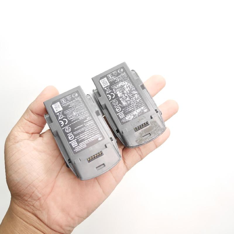 Foto DRONE DJI SPARK FLY MORE COMBO WHITE ADA BOX kode 100UR ke-8