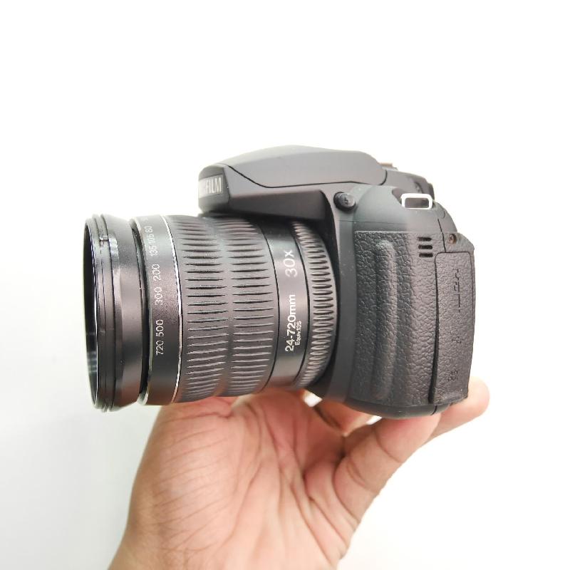 Foto FUJIFILM FINEPIX HS25EXR ADA BOX kode 9395 ke-2