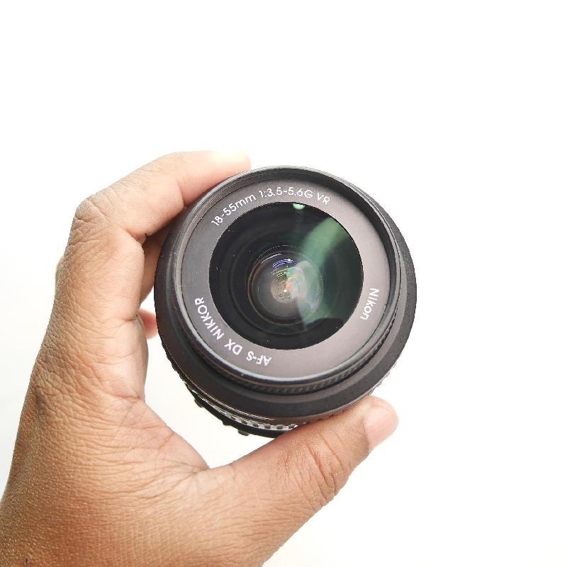 Foto LENSA KIT NIKON AF-S 18-55mm VR ke-4