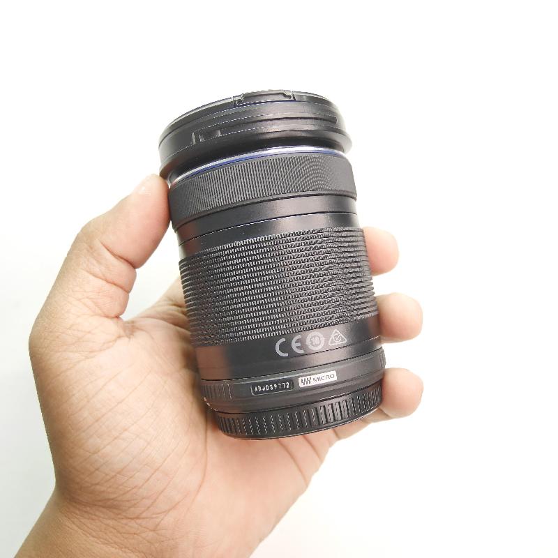 Foto LENSA OLYMPUS 40-150mm ED MSC HITAM kode 7772 ke-3