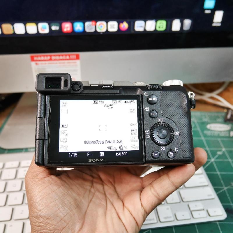 Foto SONY A7C BODY ONLY ADA BOX kode 3865 ke-6