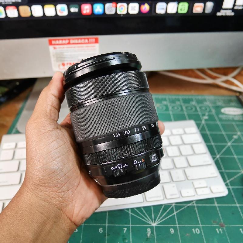 Foto LENSA FUJINON XF 18-135mm R LM OIS WR ADA BOX kode 6572 ke-2