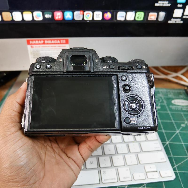 Foto FUJIFILM X-T2 BODY ONLY ADA BOX (rusak / mati) kode 6590 ke-4