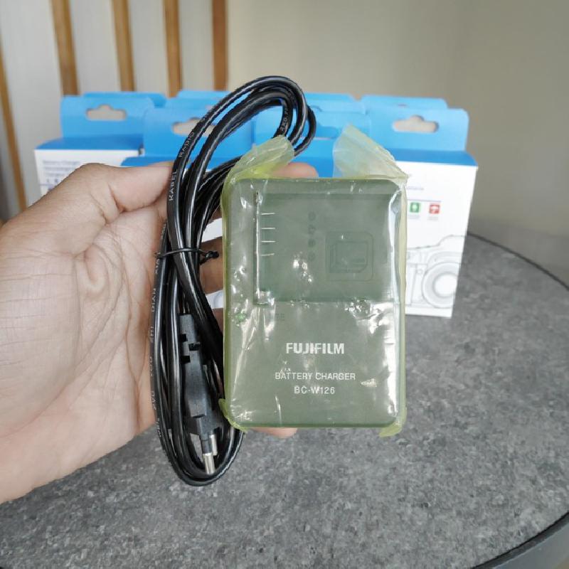 Foto NEW!! CHARGER FUJIFILM BC-W126