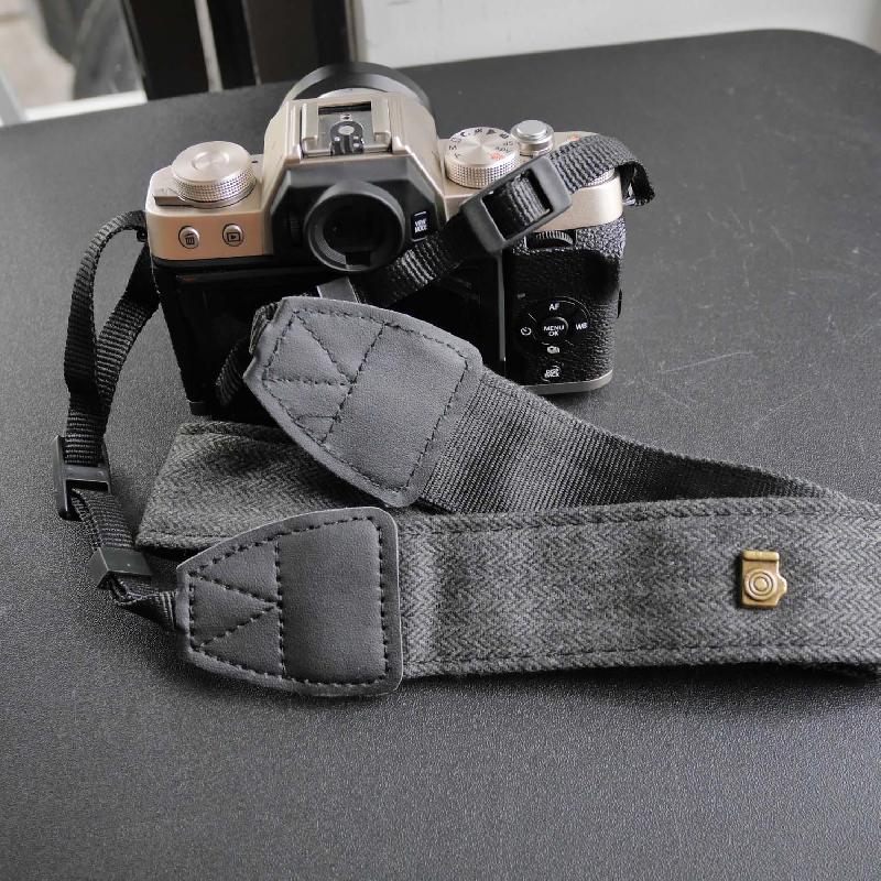 Foto NECK STRAP Cotton Wash DSLR Atau MIRRORLESS WARNA GRAY ke-1